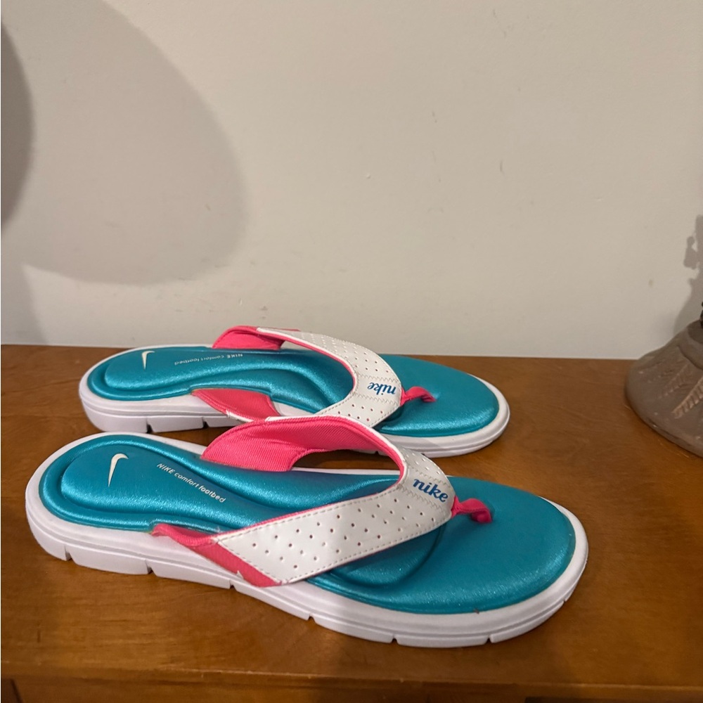 Nike Pink and Blue Flip Flops Womens 10 Comfort Footbed